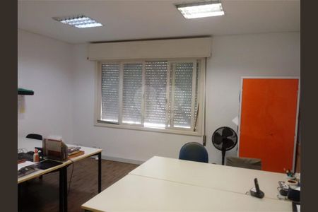 Casa à venda com 4 quartos, 600m² em Higienópolis, São Paulo