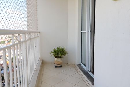 Apartamento à venda com 64m², 1 quarto e 1 vagaSacada