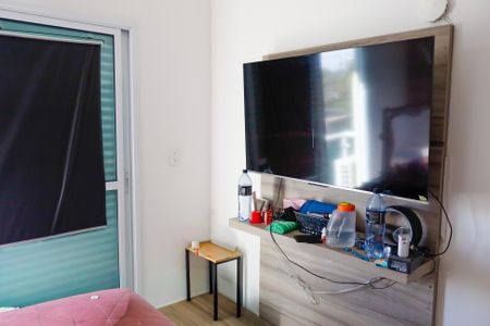 Casa à venda com 180m², 3 quartos e 5 vagas Casa à venda com 180m², 3 quartos e 5 vagasQuarto 2 - Suíte