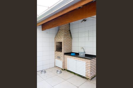 Casa à venda com 180m², 3 quartos e 5 vagas Casa à venda com 180m², 3 quartos e 5 vagasÁrea comum - Churrasqueira