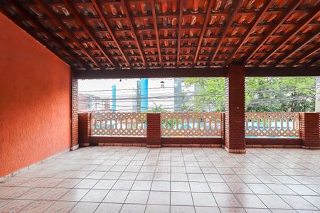 Casa para alugar com 150m², 2 quartos e 2 vagasSacada da Suíte