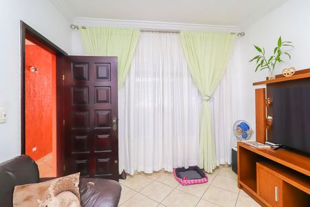 Sala de casa para alugar com 2 quartos, 150m² em Itaquera, São Paulo