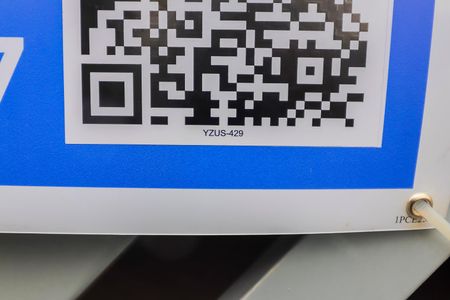 Casa para alugar com 150m², 2 quartos e 2 vagasPlaquinha - Cód.YZUS-429