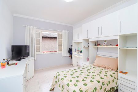 Casa para alugar com 150m², 2 quartos e 2 vagasQuarto 2