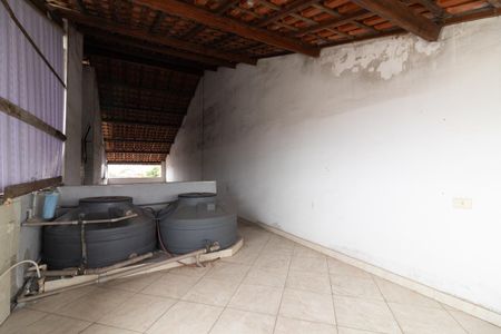 Casa à venda com 187m², 3 quartos e 3 vagas Casa à venda com 187m², 3 quartos e 3 vagasÁrea de Serviço