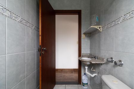 Casa à venda com 187m², 3 quartos e 3 vagas Casa à venda com 187m², 3 quartos e 3 vagasBanheiro