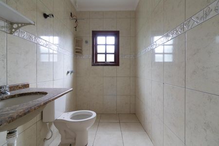 Casa à venda com 187m², 3 quartos e 3 vagas Casa à venda com 187m², 3 quartos e 3 vagasBanheiro da Suíte