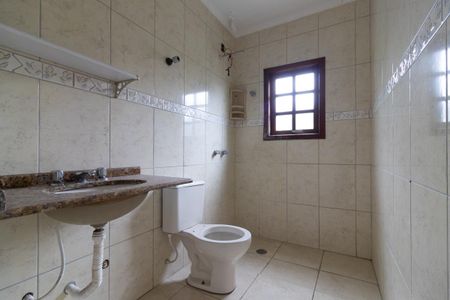 Casa à venda com 187m², 3 quartos e 3 vagas Casa à venda com 187m², 3 quartos e 3 vagasBanheiro da Suíte