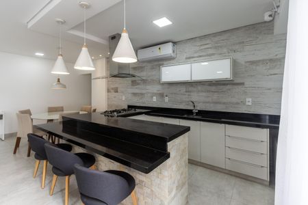 Apartamento à venda com 121m², 2 quartos e 1 vagaCozinha