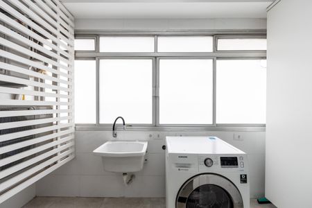 Apartamento à venda com 121m², 2 quartos e 1 vagaÁrea de Serviço