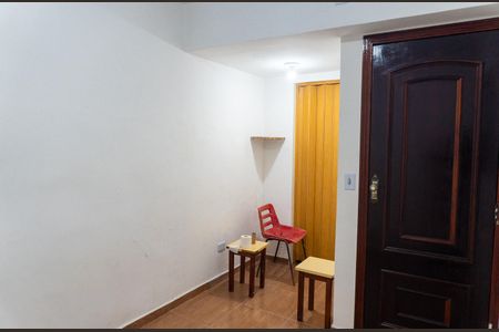 Casa para alugar com 180m², 2 quartos e 2 vagas Casa para alugar com 180m², 2 quartos e 2 vagasQuarto de Serviço