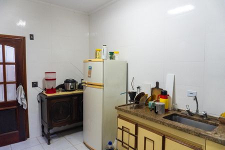 Casa para alugar com 180m², 2 quartos e 2 vagas Casa para alugar com 180m², 2 quartos e 2 vagasCozinha