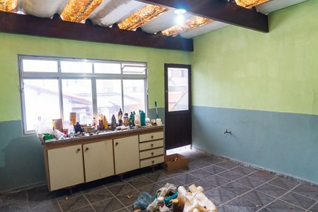 Casa para alugar com 180m², 2 quartos e 2 vagas Casa para alugar com 180m², 2 quartos e 2 vagasSala de Tv