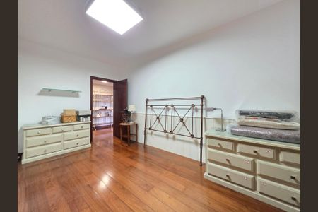 Apartamento à venda com 375m², 4 quartos e 3 vagasQuarto Suíte 3