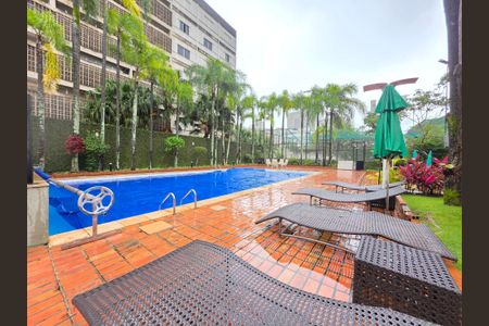 Apartamento à venda com 375m², 4 quartos e 3 vagasPiscina 