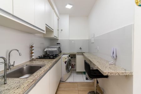 Apartamento para alugar com 34m², 2 quartos e 1 vagaCozinha e Área de Serviço