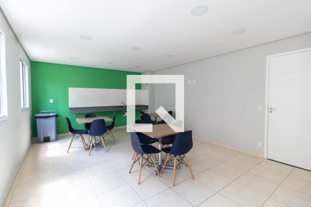 Apartamento para alugar com 34m², 2 quartos e 1 vagaÁrea comum - Salão de festas