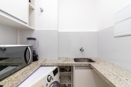 Apartamento para alugar com 34m², 2 quartos e 1 vagaCozinha e Área de Serviço
