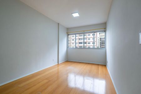 Sala de apartamento para alugar com 2 quartos, 65m² em Paraíso, São Paulo