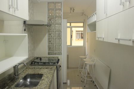 Apartamento à venda com 55m², 2 quartos e 1 vagaCozinha
