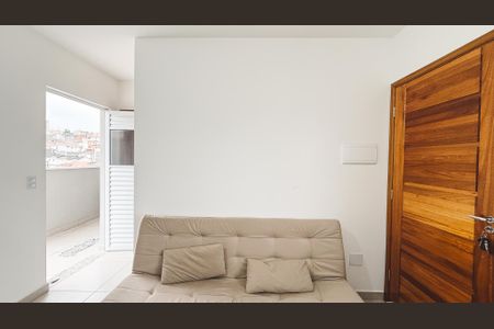 Sala/Cozinha de apartamento para alugar com 1 quarto, 40m² em Vila Vitorio Mazzei, São Paulo