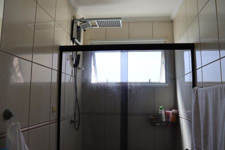 Apartamento à venda com 61m², 2 quartos e 1 vaga Apartamento à venda com 61m², 2 quartos e 1 vagaBanheiro