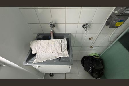 Apartamento para alugar com 57m², 2 quartos e 1 vagaÁrea de Serviço