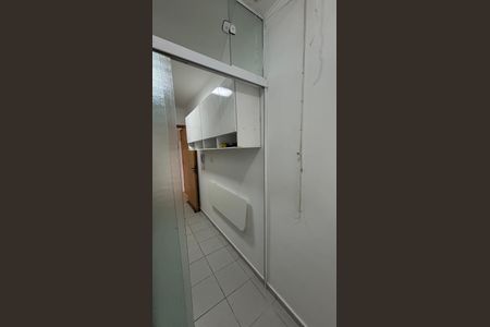 Apartamento para alugar com 57m², 2 quartos e 1 vagaÁrea de Serviço