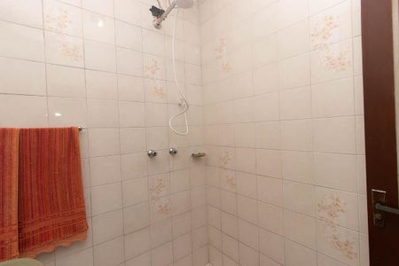 Casa à venda com 123m², 2 quartos e 1 vagaBanheiro de serviço