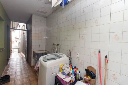 Casa à venda com 123m², 2 quartos e 1 vagaÁrea de Serviço
