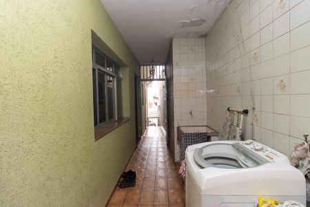 Casa à venda com 123m², 2 quartos e 1 vagaÁrea de Serviço