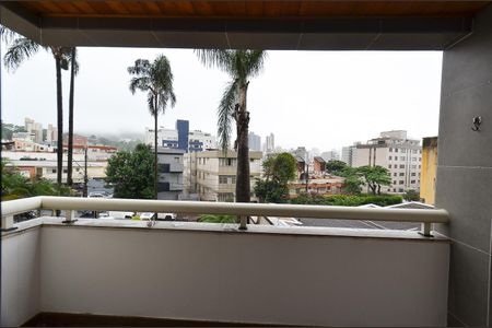 Apartamento para alugar com 121m², 4 quartos e 2 vagasVaranda da sala