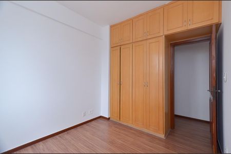 Apartamento para alugar com 121m², 4 quartos e 2 vagasQuarto 3