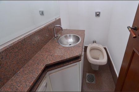 Apartamento para alugar com 121m², 4 quartos e 2 vagasLavabo social