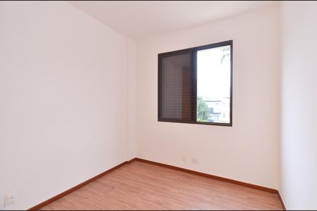 Apartamento para alugar com 121m², 4 quartos e 2 vagasQuarto 2