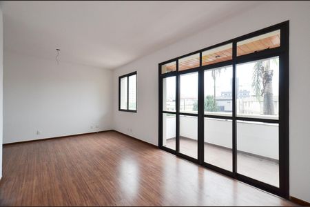 Sala de apartamento para alugar com 4 quartos, 121m² em Serra, Belo Horizonte