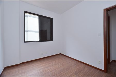 Apartamento para alugar com 121m², 4 quartos e 2 vagasQuarto 4