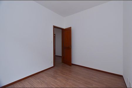 Apartamento para alugar com 121m², 4 quartos e 2 vagasQuarto 4