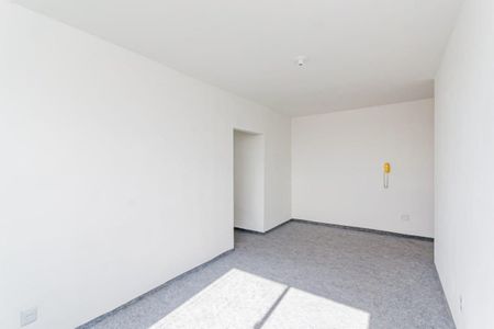 Sala  de apartamento para alugar com 2 quartos, 66m² em Humaitá, Porto Alegre