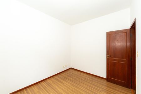Apartamento para alugar com 120m², 4 quartos e 2 vagasQUARTO1