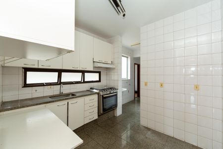 Apartamento para alugar com 120m², 4 quartos e 2 vagasCOZINHA
