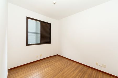 Apartamento para alugar com 120m², 4 quartos e 2 vagasQUARTO1