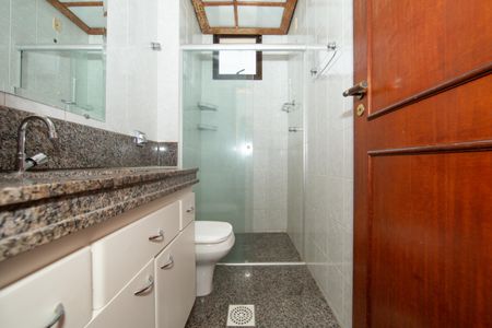 Apartamento para alugar com 120m², 4 quartos e 2 vagasBANHEIRO1