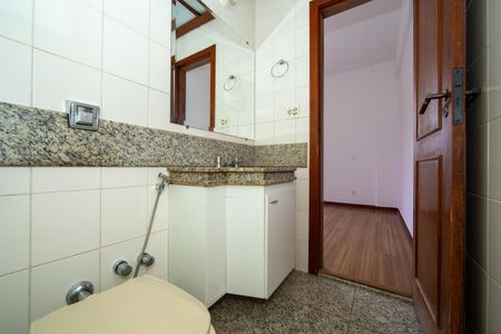 Apartamento para alugar com 120m², 4 quartos e 2 vagasBANHEIRO2