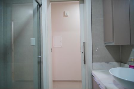 Apartamento à venda com 60m², 2 quartos e sem vagaBanheiro