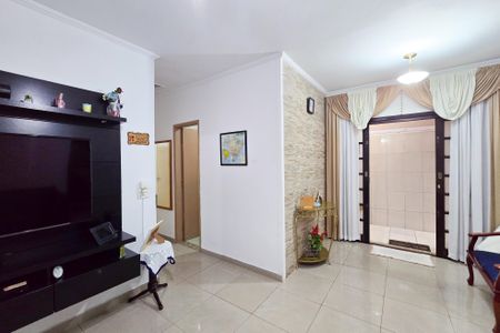 Casa à venda com 155m², 3 quartos e 2 vagas Casa à venda com 155m², 3 quartos e 2 vagasSala