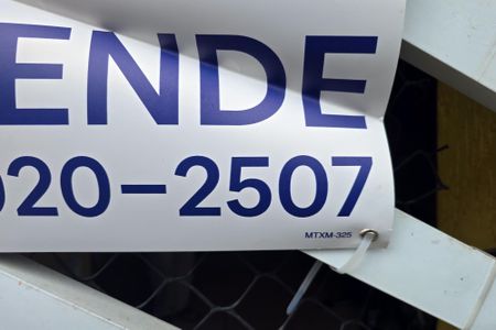 Casa à venda com 155m², 3 quartos e 2 vagas Casa à venda com 155m², 3 quartos e 2 vagasMTXM-325