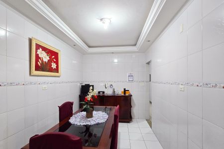 Casa à venda com 155m², 3 quartos e 2 vagas Casa à venda com 155m², 3 quartos e 2 vagasCopa