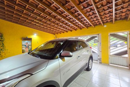 Casa à venda com 155m², 3 quartos e 2 vagas Casa à venda com 155m², 3 quartos e 2 vagasGaragem