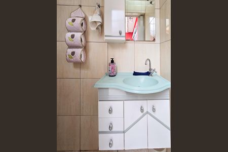 Casa à venda com 155m², 3 quartos e 2 vagas Casa à venda com 155m², 3 quartos e 2 vagasBanheiro de serviço